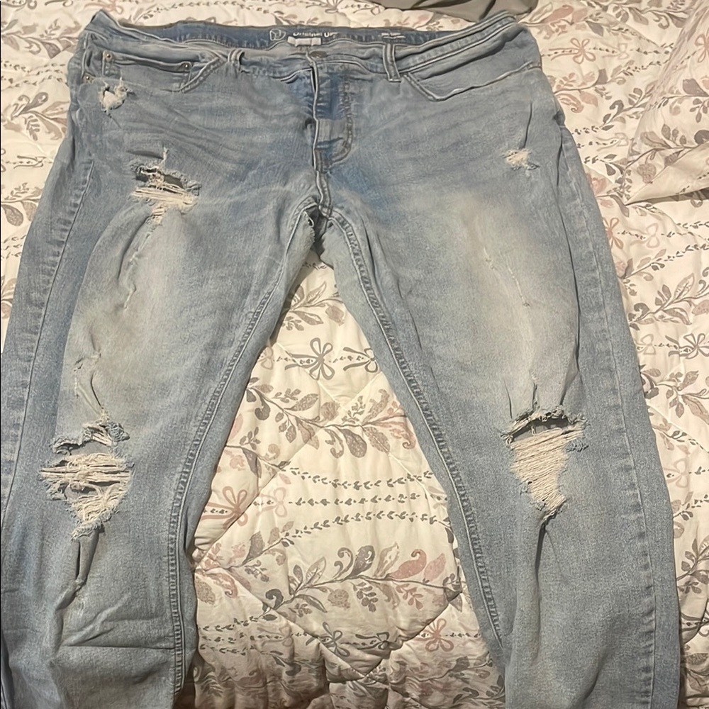 Distressed Light Blue Jeans